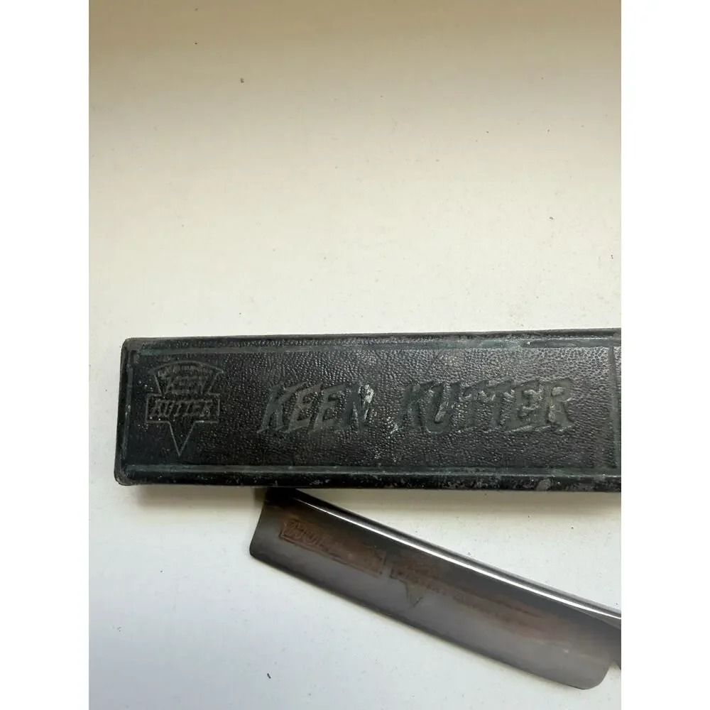 Antique Keen Kutter No 73 Simmons Hardware Straight Razor with Case